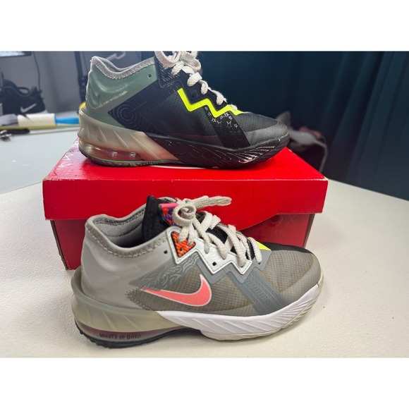 Nike LeBron Witness 7 (GS) Tune Squad Space Jam Kids Basketball Shoes 4y - Picture 1 of 11